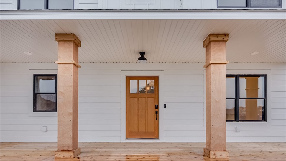 Siding Replacement Photo 38