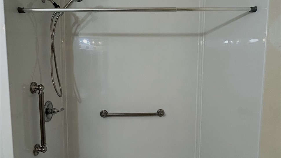 Showers Project in Pensacola, Florida by Clear Choice Bath