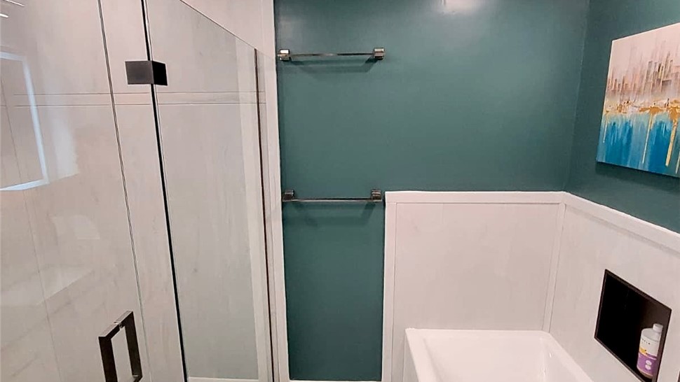 Bathtubs, Remodel, Showers Project in Eagan, MN by Clear Choice Bath