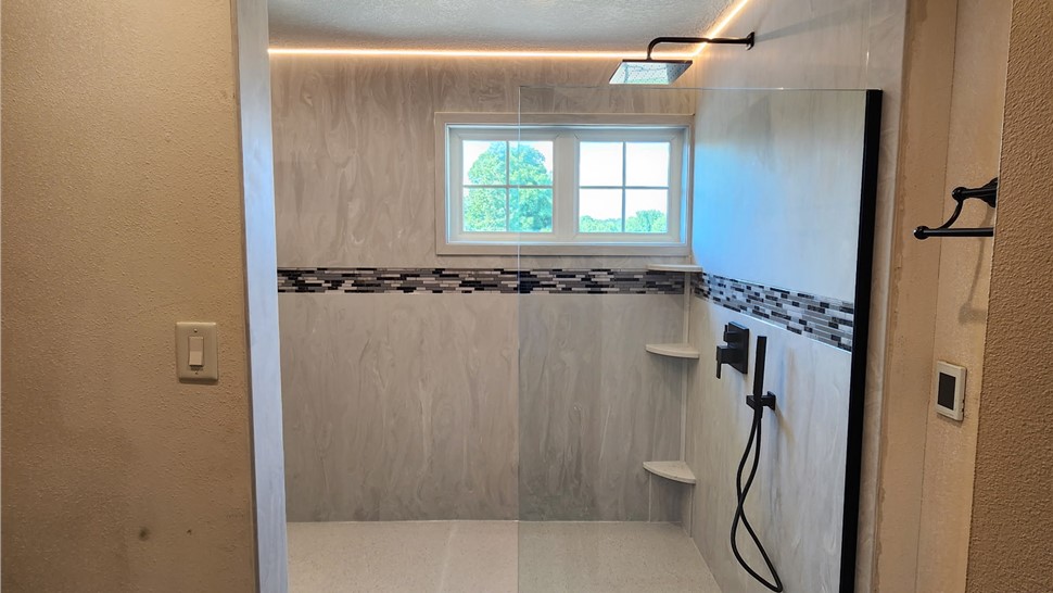 Remodel, Showers Project in Pleasant Hill, IA by Clear Choice Bath