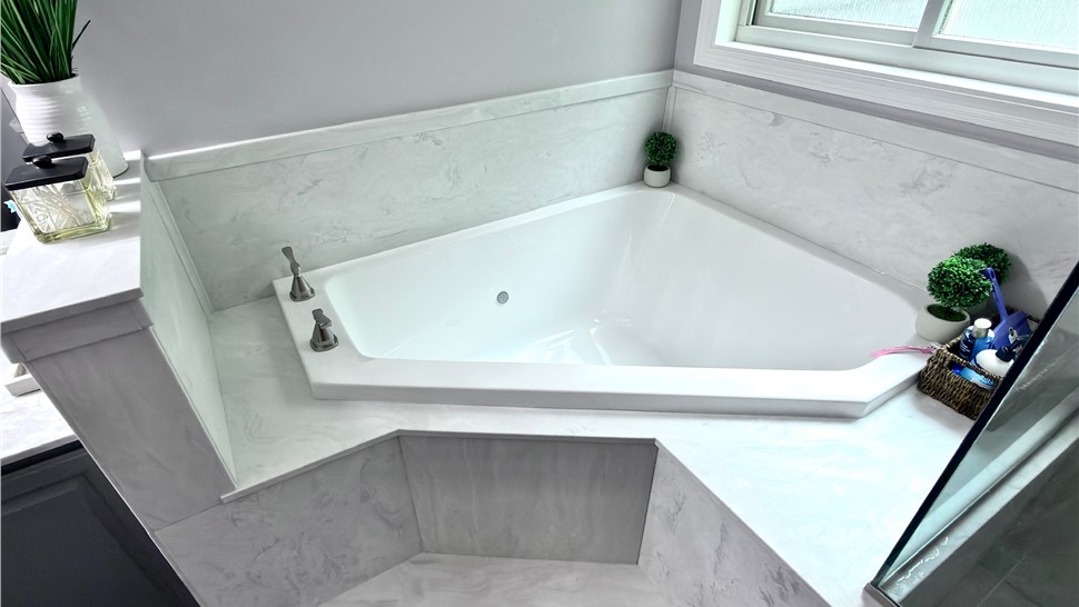 Bathtubs, Remodel, Showers Project in Inver Grove Heights, MN by Clear Choice Bath