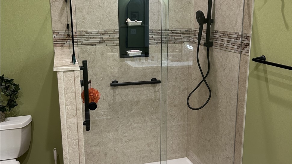 Remodel, Showers Project in Foley, Alabama by Clear Choice Bath
