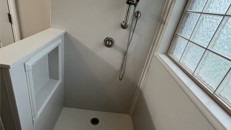 Remodel, Showers Project in Pensacola, Florida by Clear Choice Bath
