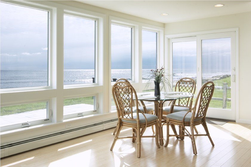 The Ultimate Checklist for Year-Round Window Maintenance in Florida