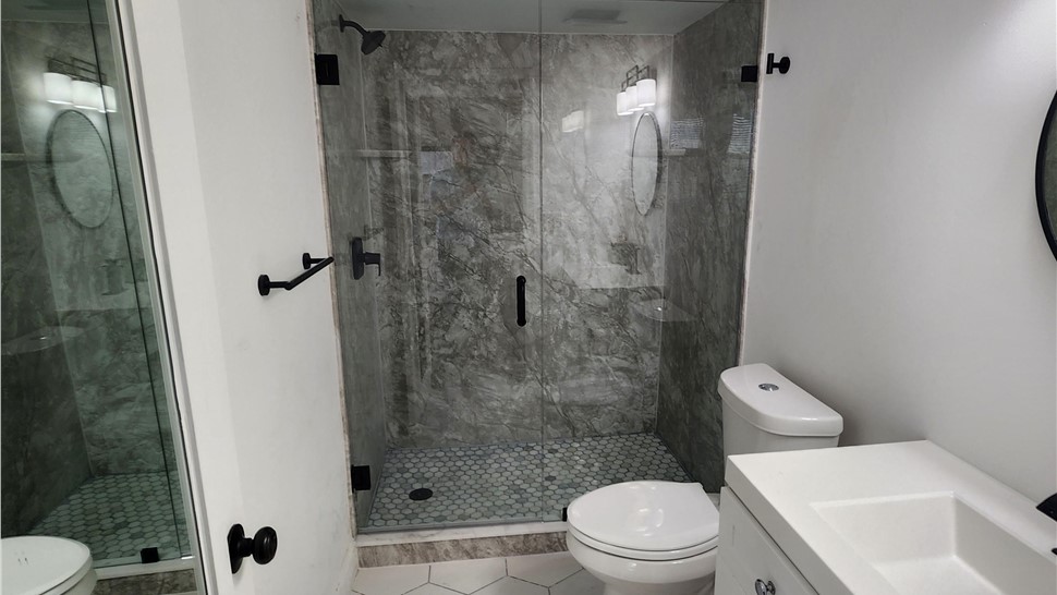 Bathrooms Project in Fort Myers Beach, FL by Clear Choice USA