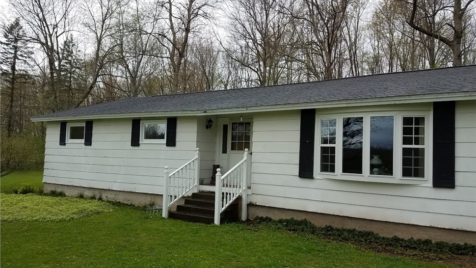 Syracuse Replacement Windows Oneida Photo 1