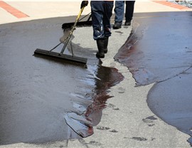 Driveway Sealcoating Photo 3