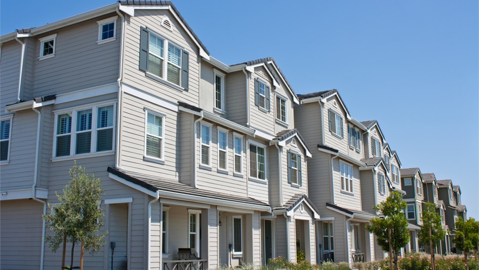 Multifamily Siding Photo 17