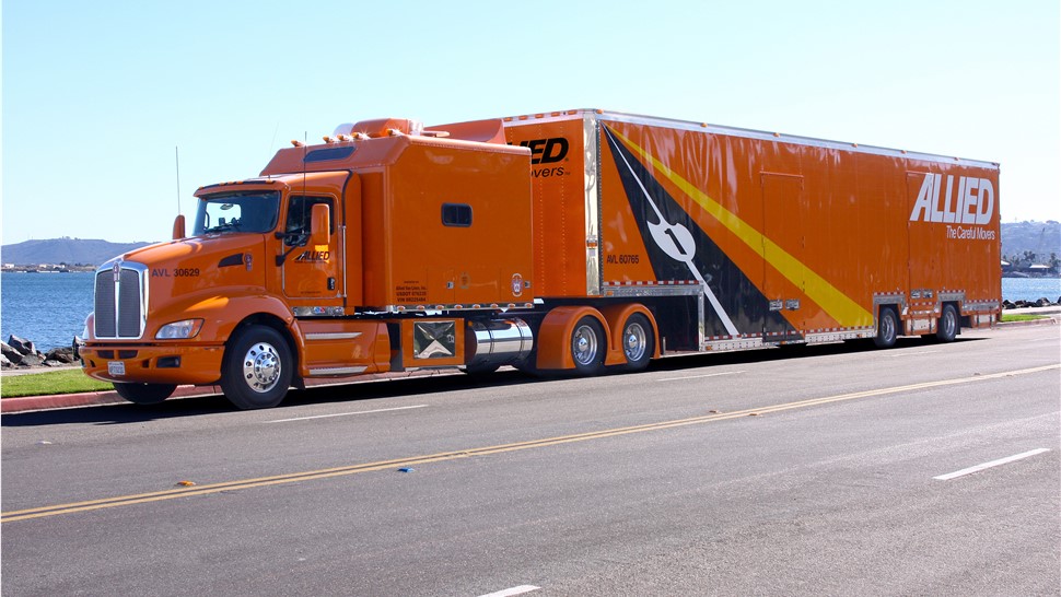 Long Distance Movers Photo 1