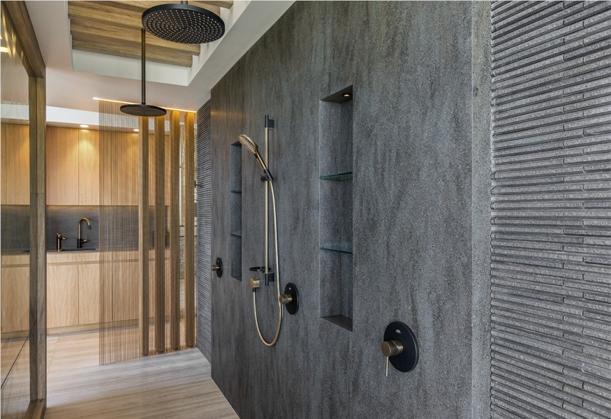 7 Benefits of Using Solid Surface for Your Shower Walls