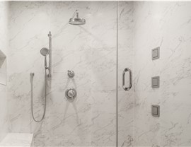 Shower Doors Photo 4