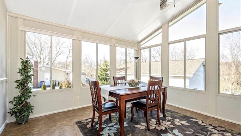 Sunrooms- Aluminum Photo 1
