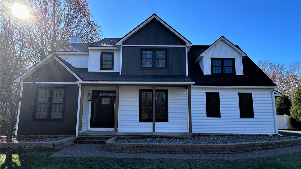 Siding Photo 1