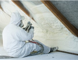 Insulation- Spray Foam Photo 2