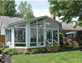 Sunrooms- Four Season Photo 3