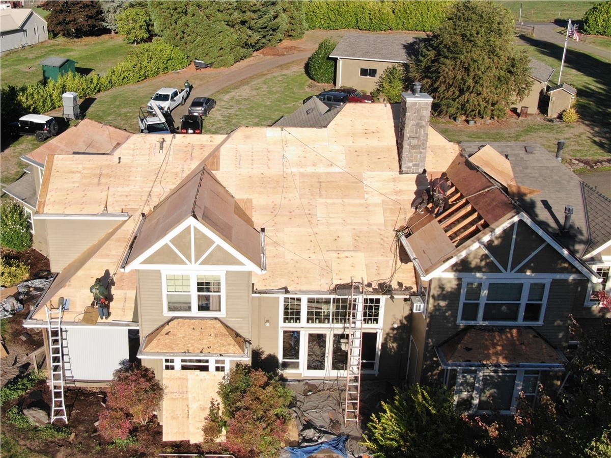 Transforming a Home with GAF UHDZ Roofing