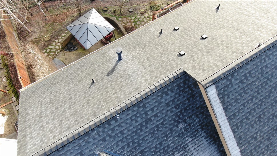 Roofing Project in Clackamas, OR by Clear Vision Construction