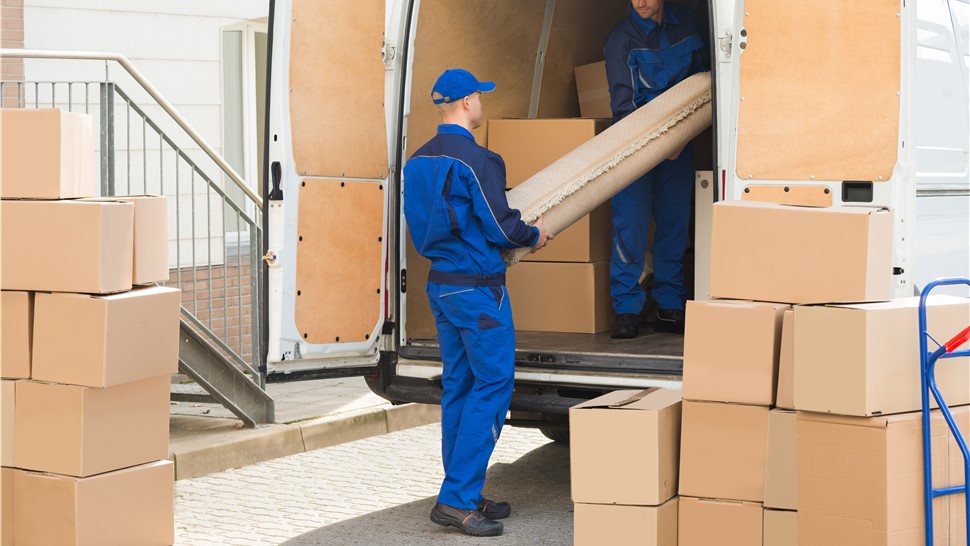 Full Service Movers Photo 1