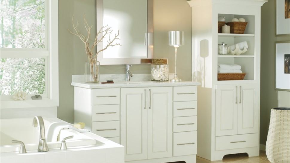 Diamond Cabinets - Bathroom Photo 1