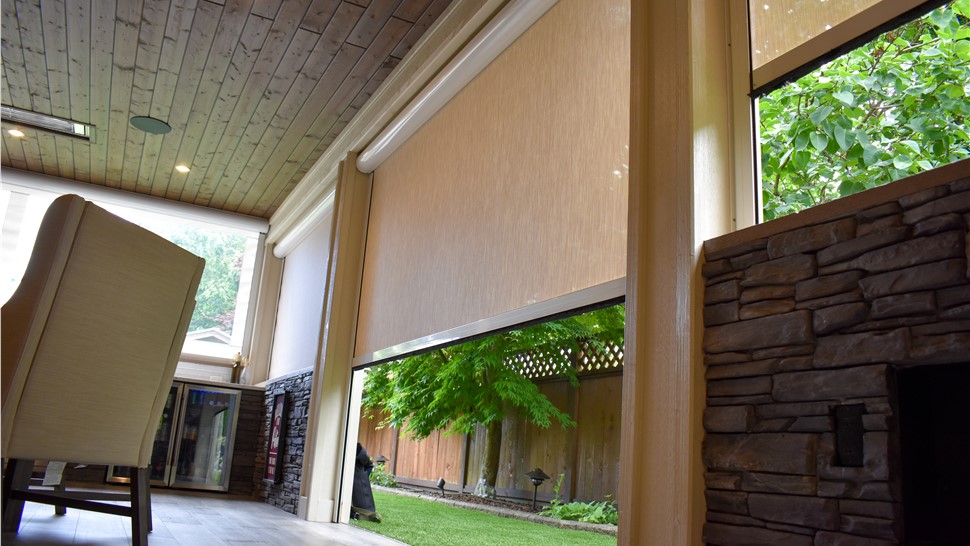 Motorized Screens - Patio 3 Photo 14