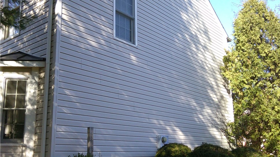 Siding Project Project in Woodbridge, VA by DreamHome, Inc.