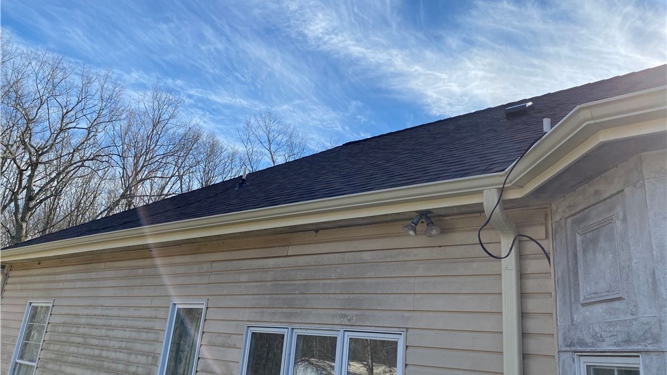 Gutters Project Project in Culpeper, VA by DreamHome, Inc.