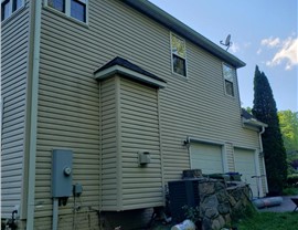 Gutters Project Project in Stafford, VA by DreamHome, Inc.