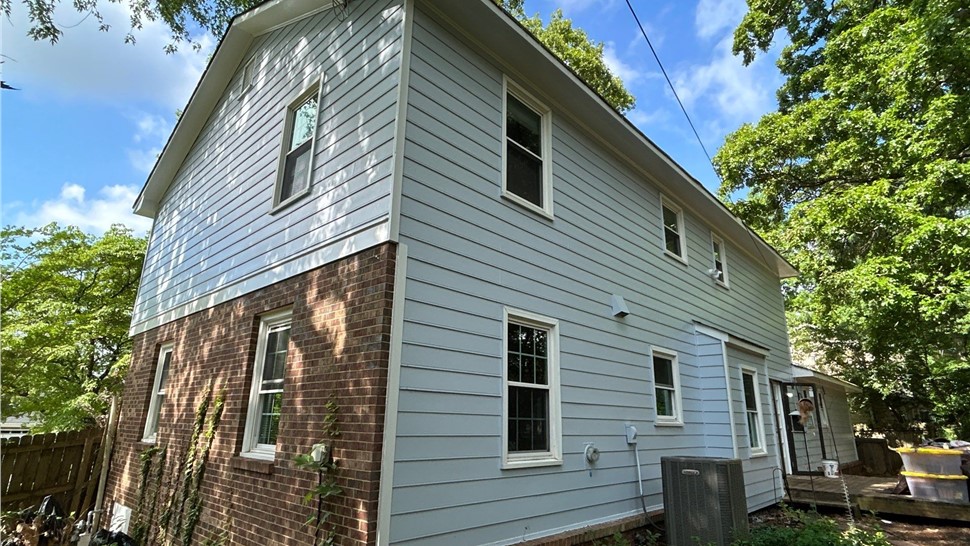 Siding Project in Stone Mountain, GA by Dr. Roof
