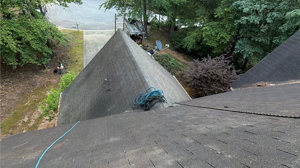 Roof Replacement Project in Dawsonville, GA by Dr. Roof