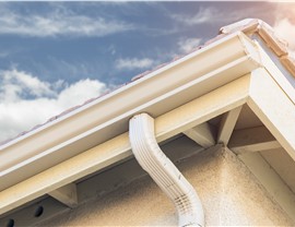 Seamless Gutters Photo 2