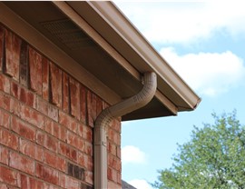 Gutters Seamless Gutters Photo 2