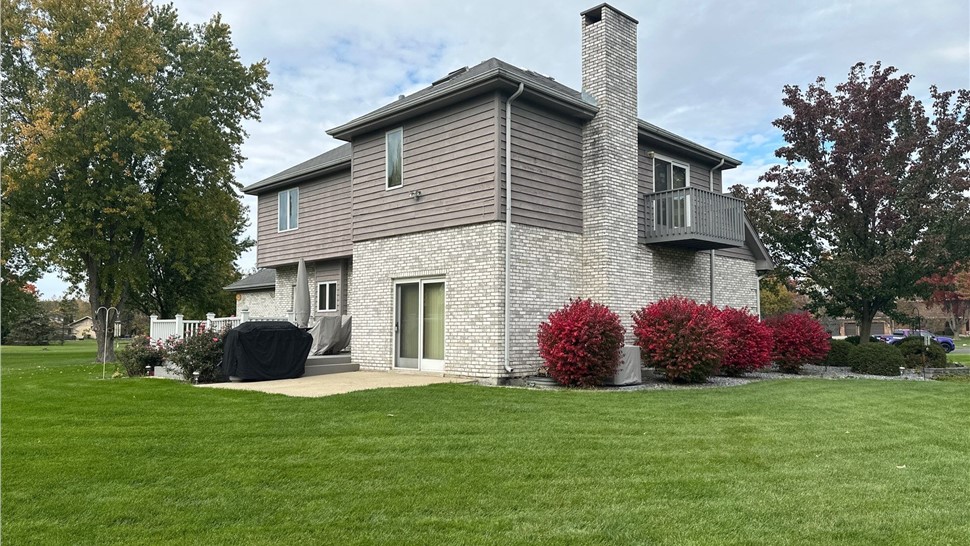 Siding Project in Crete, IL by Eenigenburg Exteriors