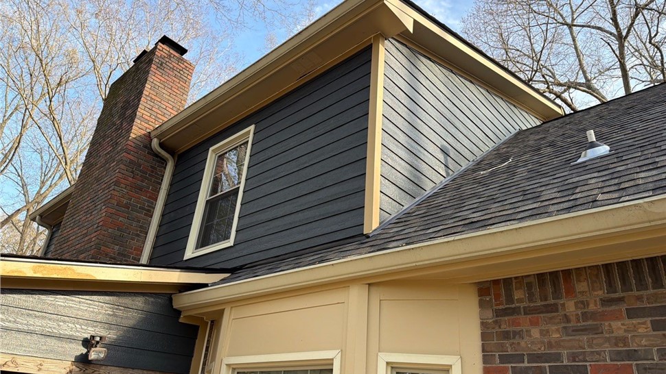 Siding Project in Clarksville, Tennessee by Eenigenburg Exteriors