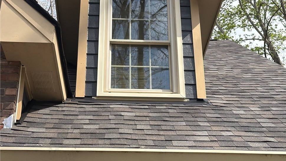 Siding Project in Clarksville, Tennessee by Eenigenburg Exteriors