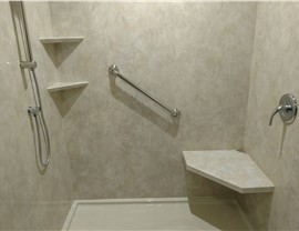 Shower Surrounds Photo 2