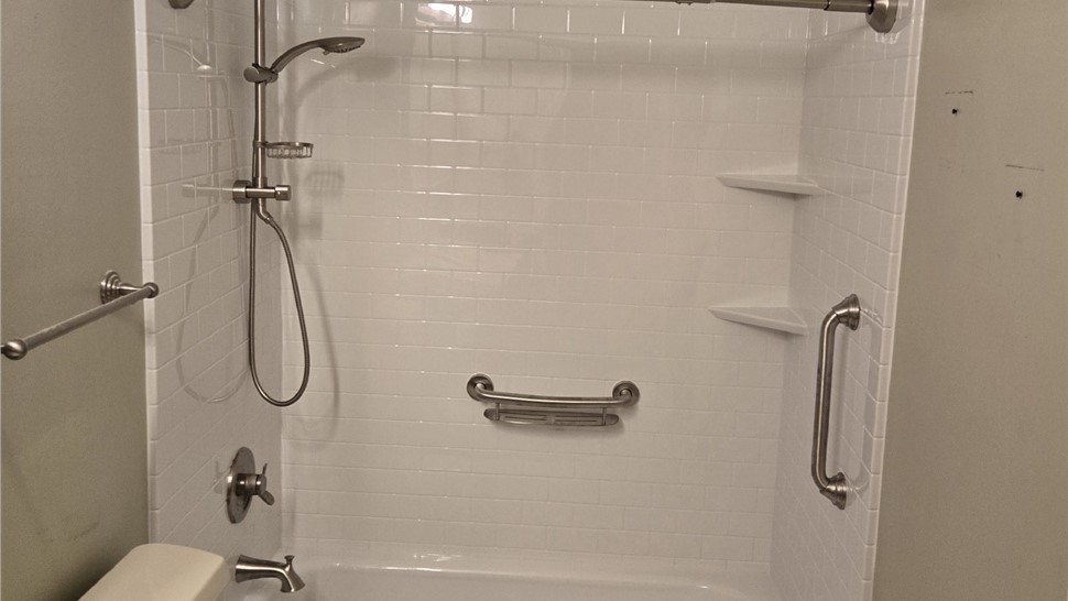 Baths Project in Metairie, Louisiana by EZ Baths, LLC