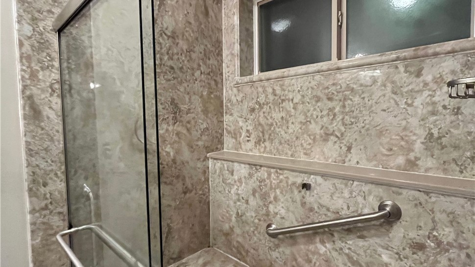Bathroom Conversions Project in Marrero, Louisiana by EZ Baths, LLC