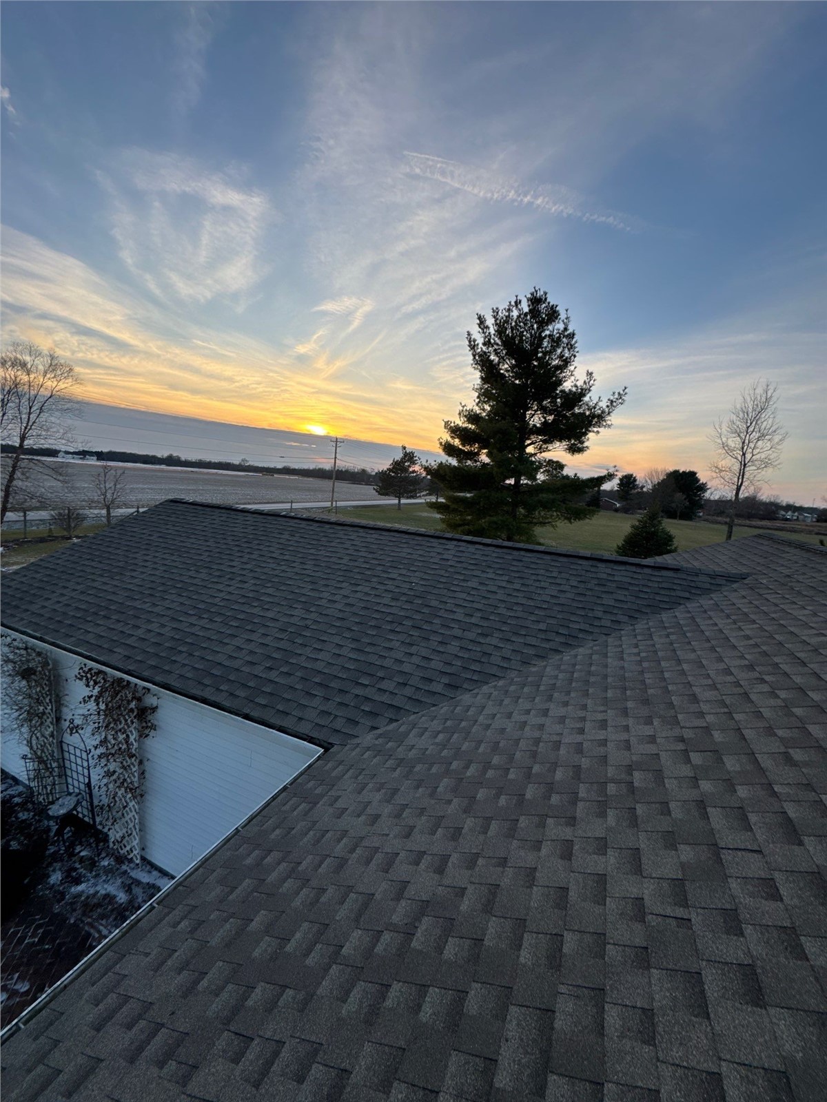 Columbus Roofing Care: What Causes Buckled Shingles?