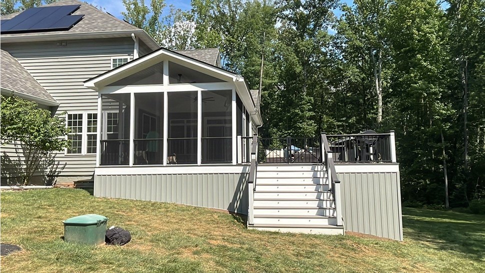 Outdoor Living Photo 2