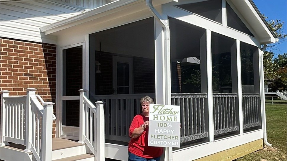 Outdoor Living - Screen Porch Photo 1