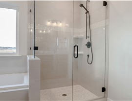 Bathrooms - Shower Doors Photo 4