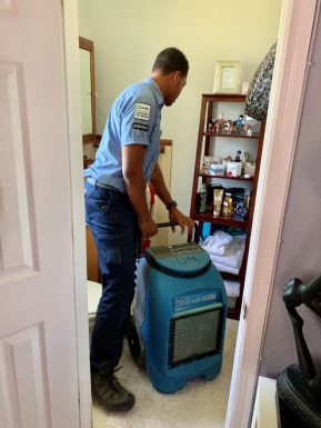 Don't Let Water Ruin Your Weekend: Bradenton's Guide to Fast Water Damage Response