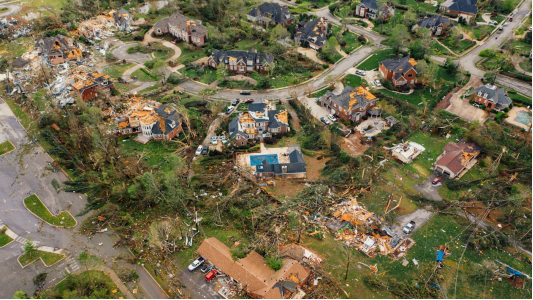 Your Guide to Effective Storm Damage Cleanup in Clearwater