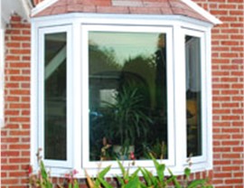 Bow and Bay Windows Photo 4