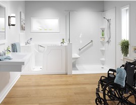 Walk-in Tubs Photo 3