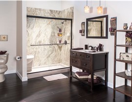 Low Threshold Showers Photo 3