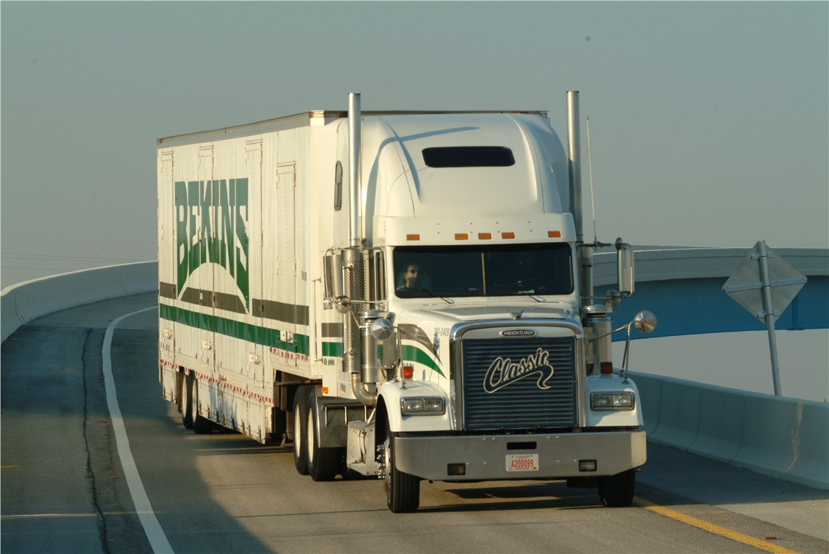 How Far in Advance Should You Book a Moving Company?