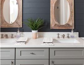 Bathroom Remodeling - Bathroom Vanities Photo 3
