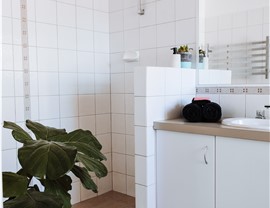 Tub to Shower Conversions Photo 2