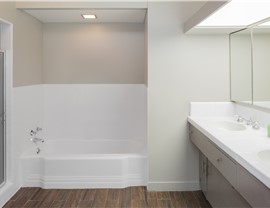 Bath Wall Surrounds 1